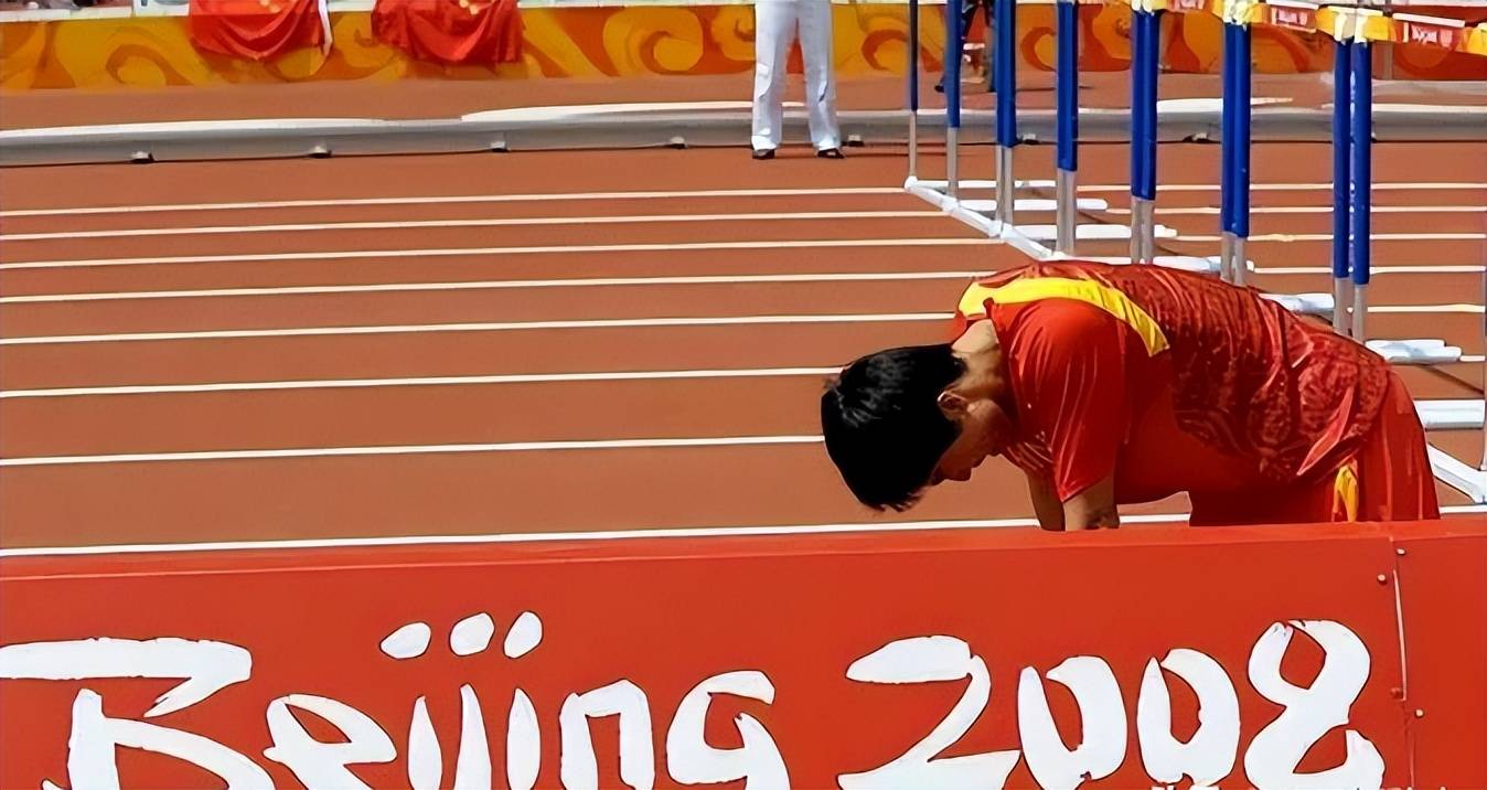 包含刘翔首轮对皇社确定将悬念揭晓的词条